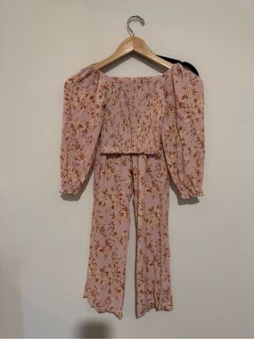 CHELSEA & VIOLET Girls Floral 2-Piece Set Smocked Top & Wide Leg Pants Size S